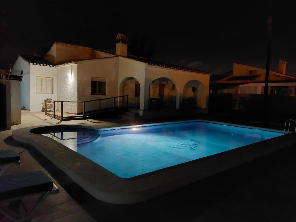 Zenia Hostel Playa Flamenca Eksteriør bilde